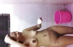 कैम पर सेक्सी शौकिया सींग का बना बेब फुल एचडी में सेक्सी ब्लू शो
