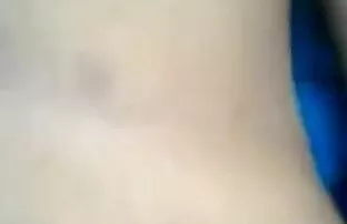 सुनहरे बालों वाली बंद से पता चलता है उसे आंकड़ा झील के फुल एचडी मूवी सेक्सी पिक्चर पास