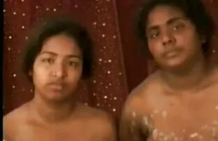 उसने मुझे बाहर की सेक्सी ब्लू पिक्चर फुल एचडी मदद की (अद्भुत, डब्ल्यू विशाल)