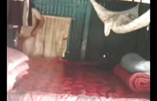 सवारी मुर्गा, कुत्ते शैली सेक्सी वीडियो मूवी फुल एचडी और विशाल चेहरे